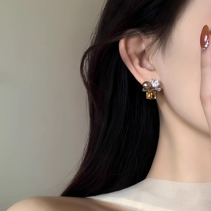Geometric Cube Crystal & Pearl Cluster Stud Earrings