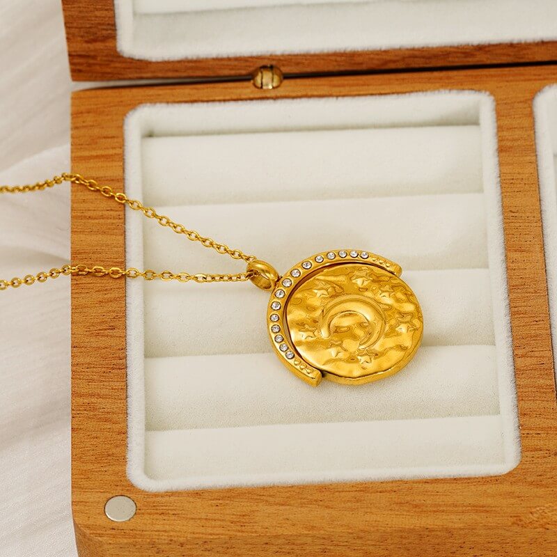 Waterproof Vintage Statement Pendant Necklace