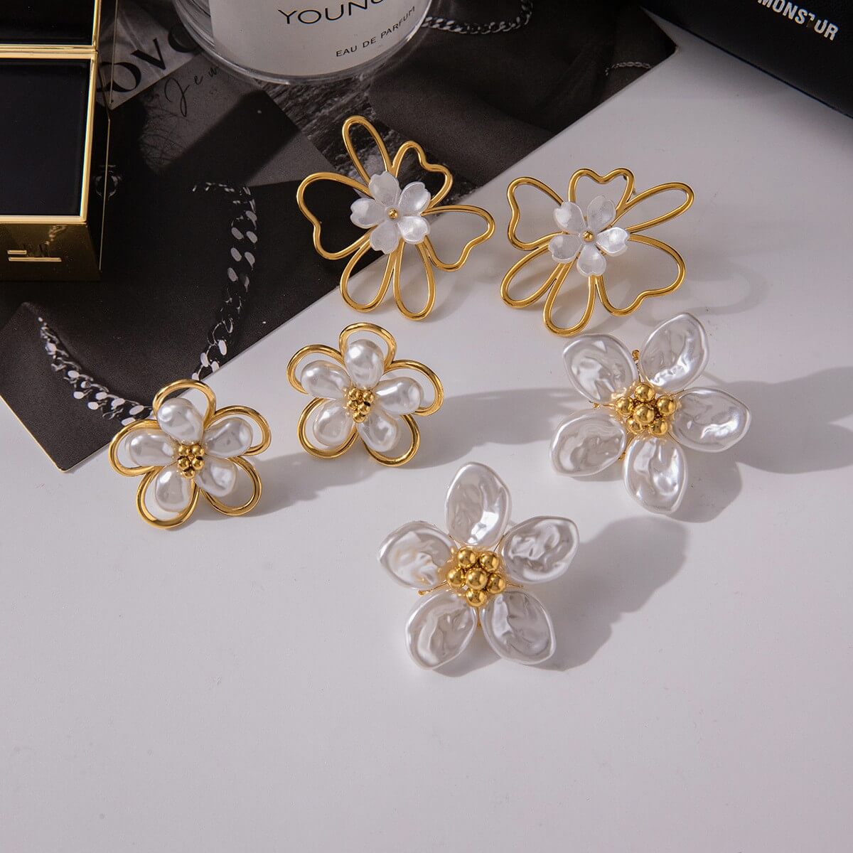 Vintage Floral Pearl Earrings
