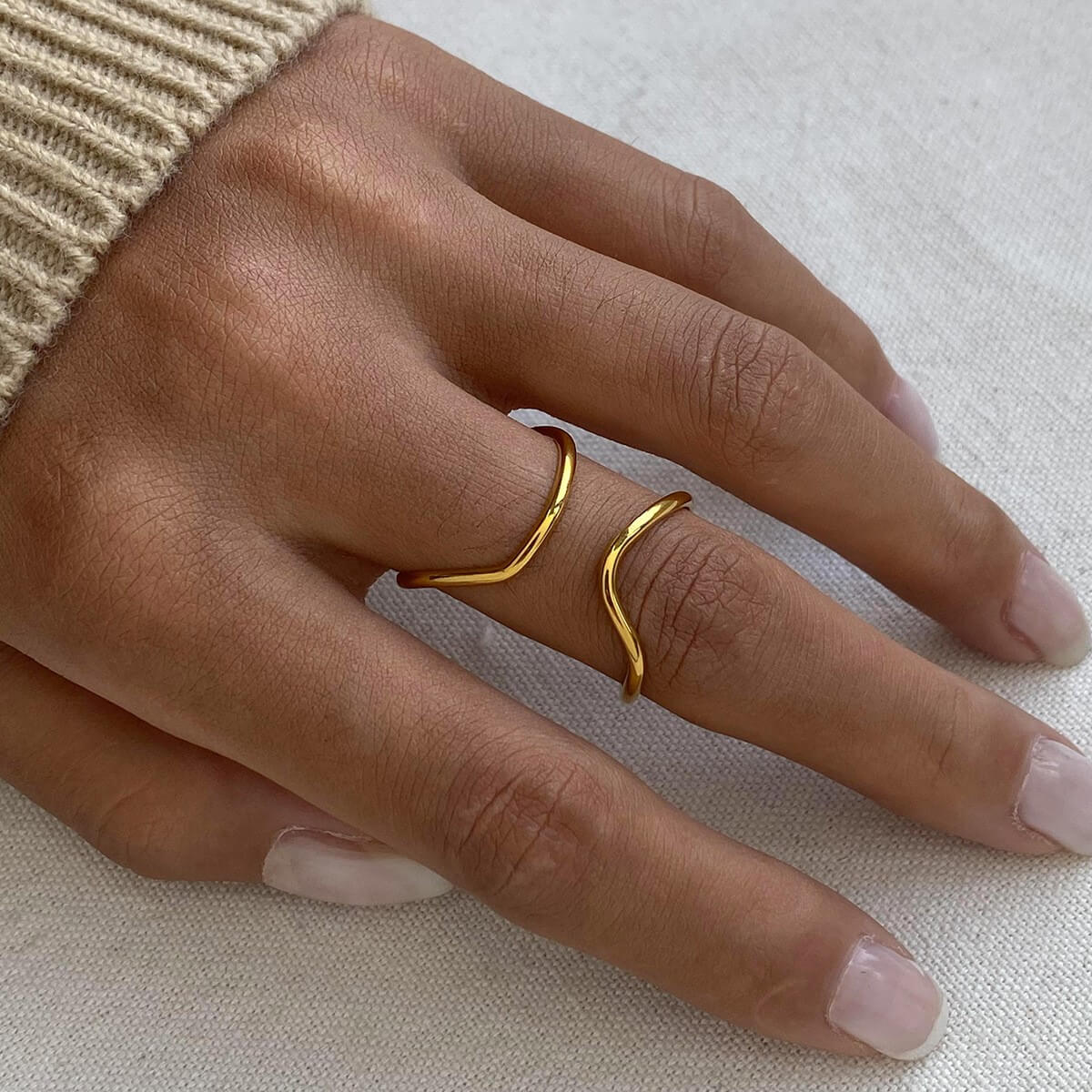 Waterproof Sculptural Wave Open Rings