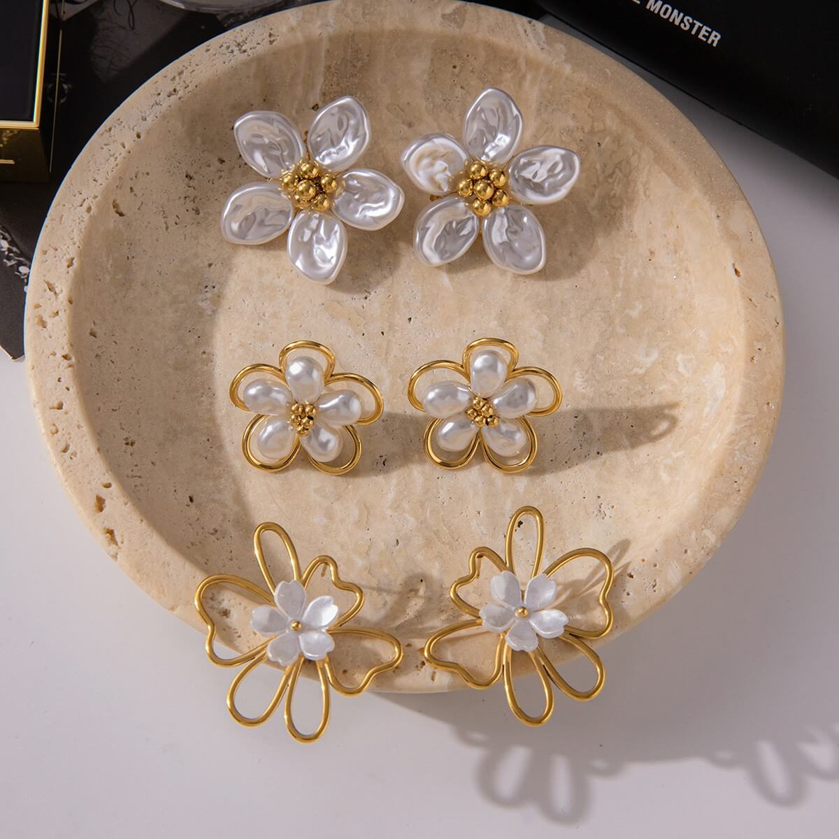 Vintage Floral Pearl Earrings