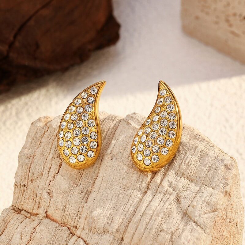 French Retro Chunky Gold Drop Earrings Collection