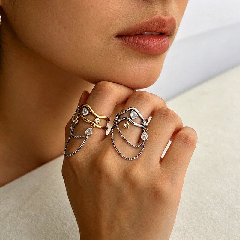 18K Gold Wavy CZ Dangle Chain Ring