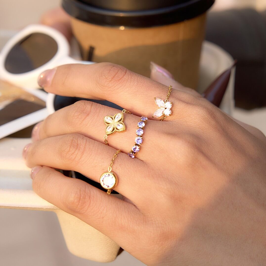 Adjustable Chain Ring with Crystal Accents