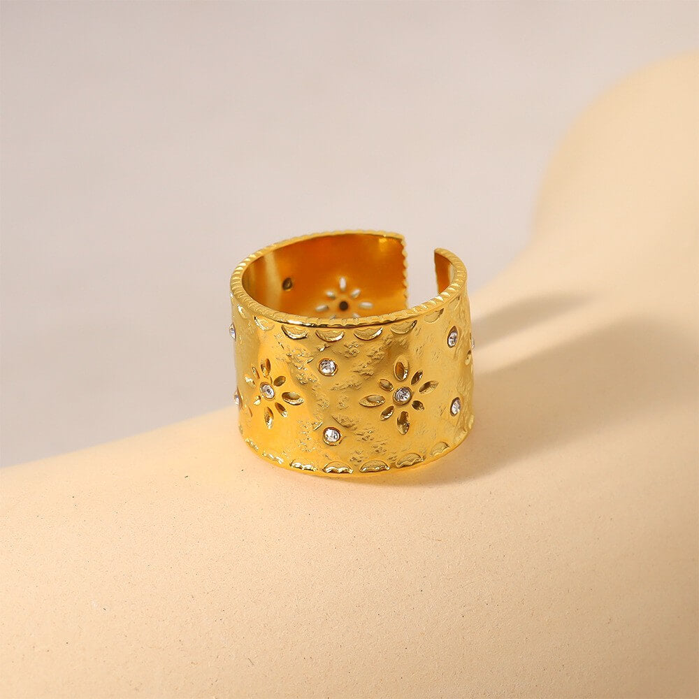 Vintage Textured Wide Band Adjustable Ring