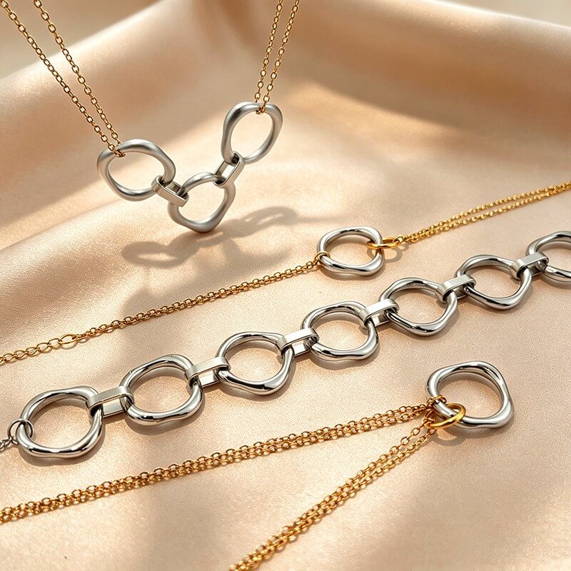 18K Gold Two-Tone Circle Link Jewelry Collection
